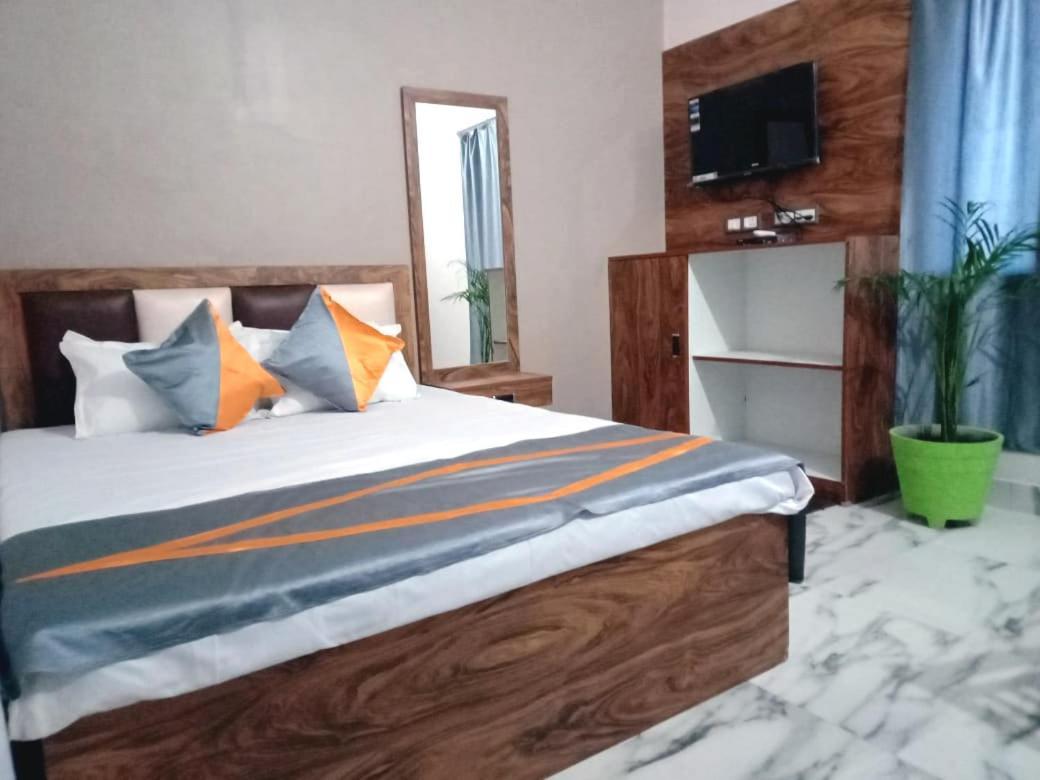 Milan Palace By Unik Group Deoghar Εξωτερικό φωτογραφία